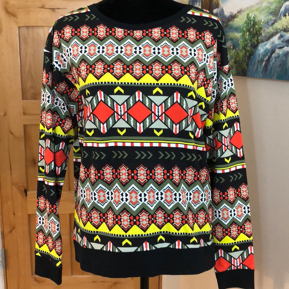 Fashionable Aztec Sweater